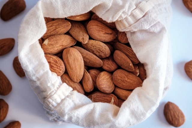 Almonds: A Crunchy Standout Among Foods That Boost the Immune System